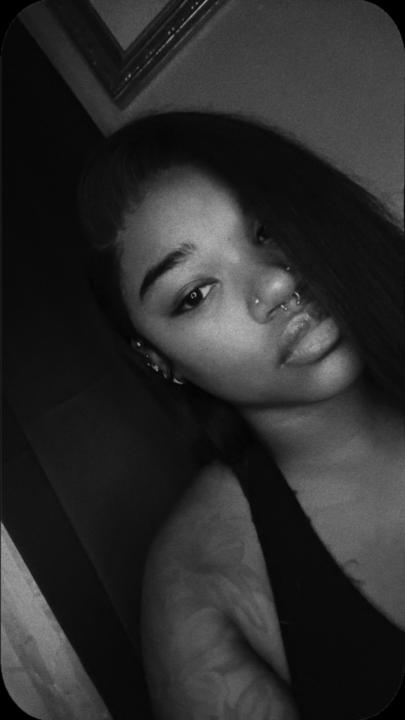 Lee Lee