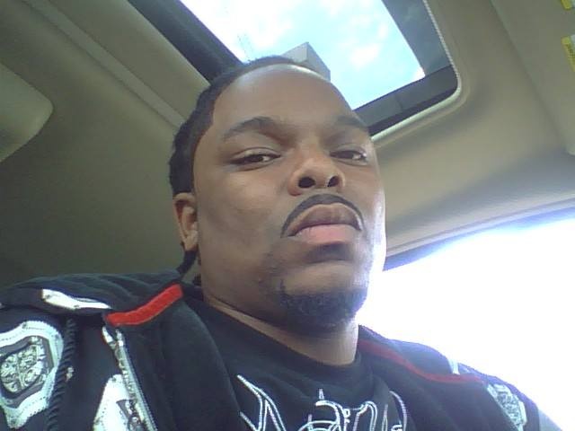 Kenneth arnez Davis