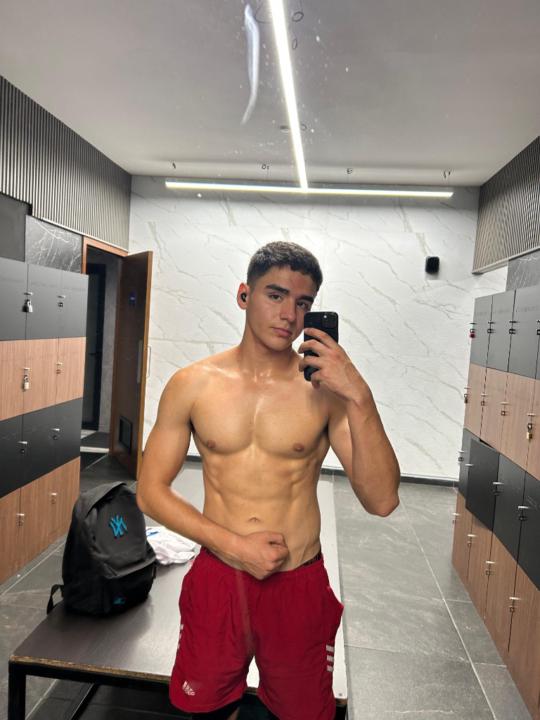 Alexander Ecom