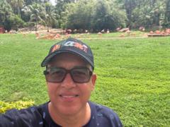 Leonel M Crespo