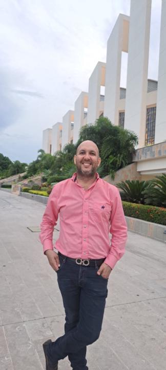 Luis Vanegas