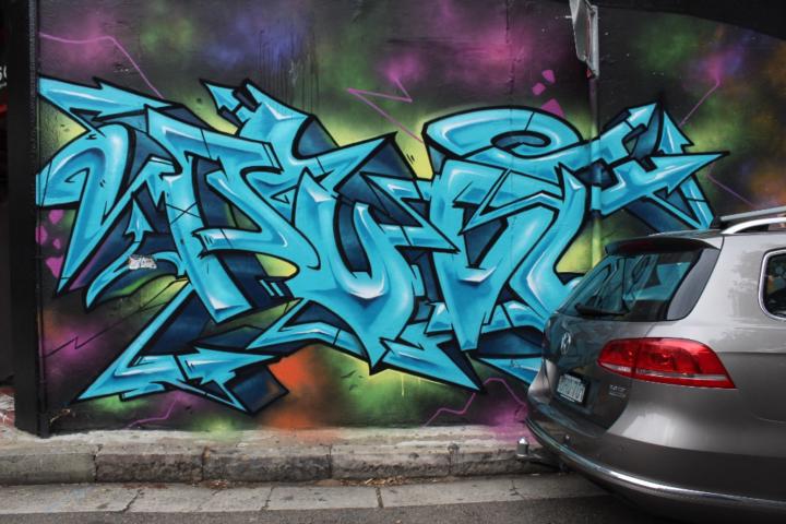 Zander C