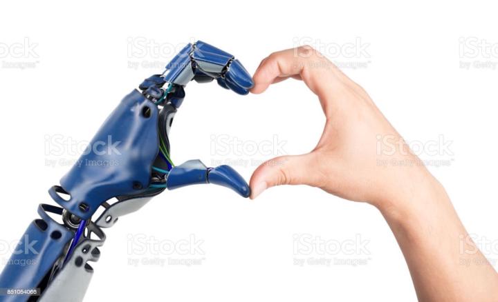 V V