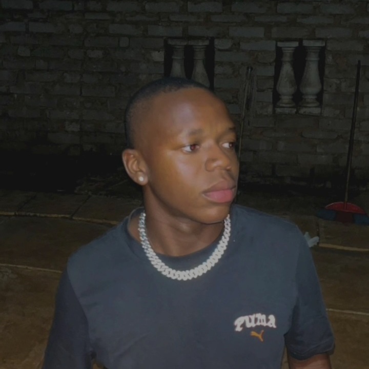 Tommy Nobela