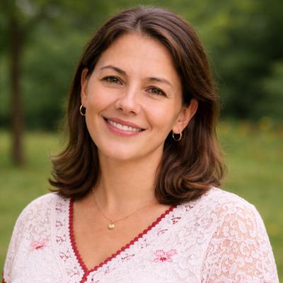 María Benítez Vera