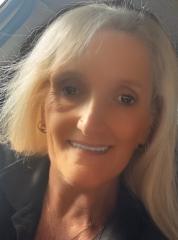 Annelies White