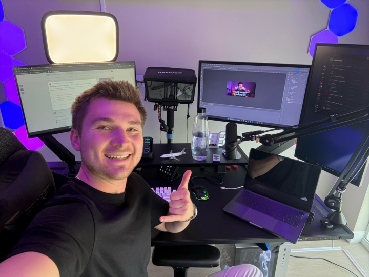 Welcome! Introduce yourself + share a pic of your workspace 🎉