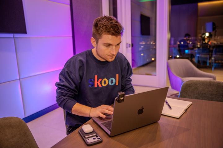 The second community giveaway starts TODAY! 🙌