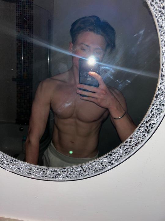 Benjamin Carlson