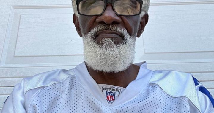 Christopher Moore sr
