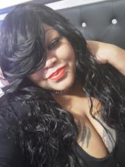 Donneka R