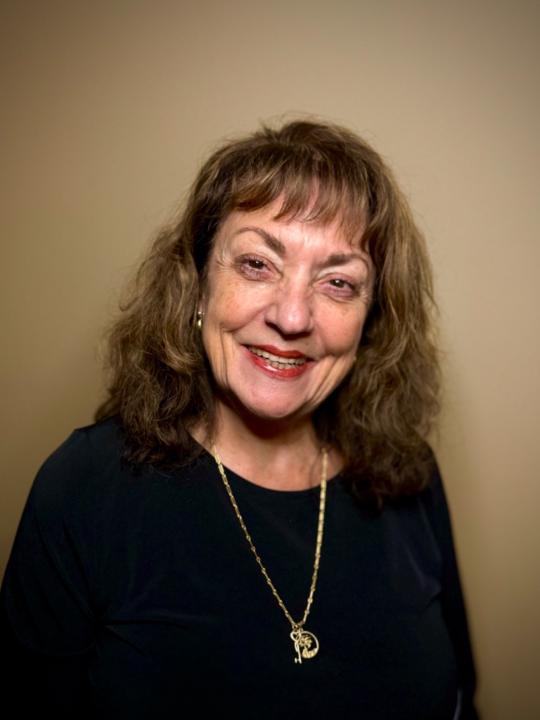 Carol Thomas