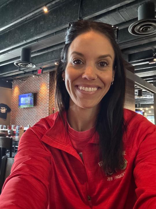 Lindsay Miller