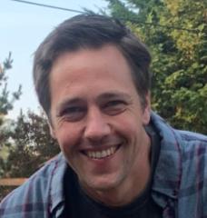 Chris Yanasak
