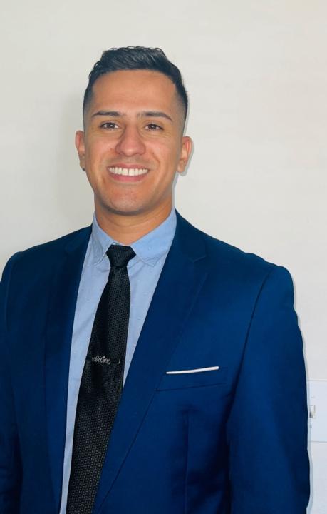 Mike Gomez