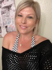 Lindsay Goettl