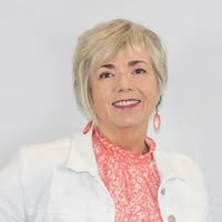 Leslie Switzer