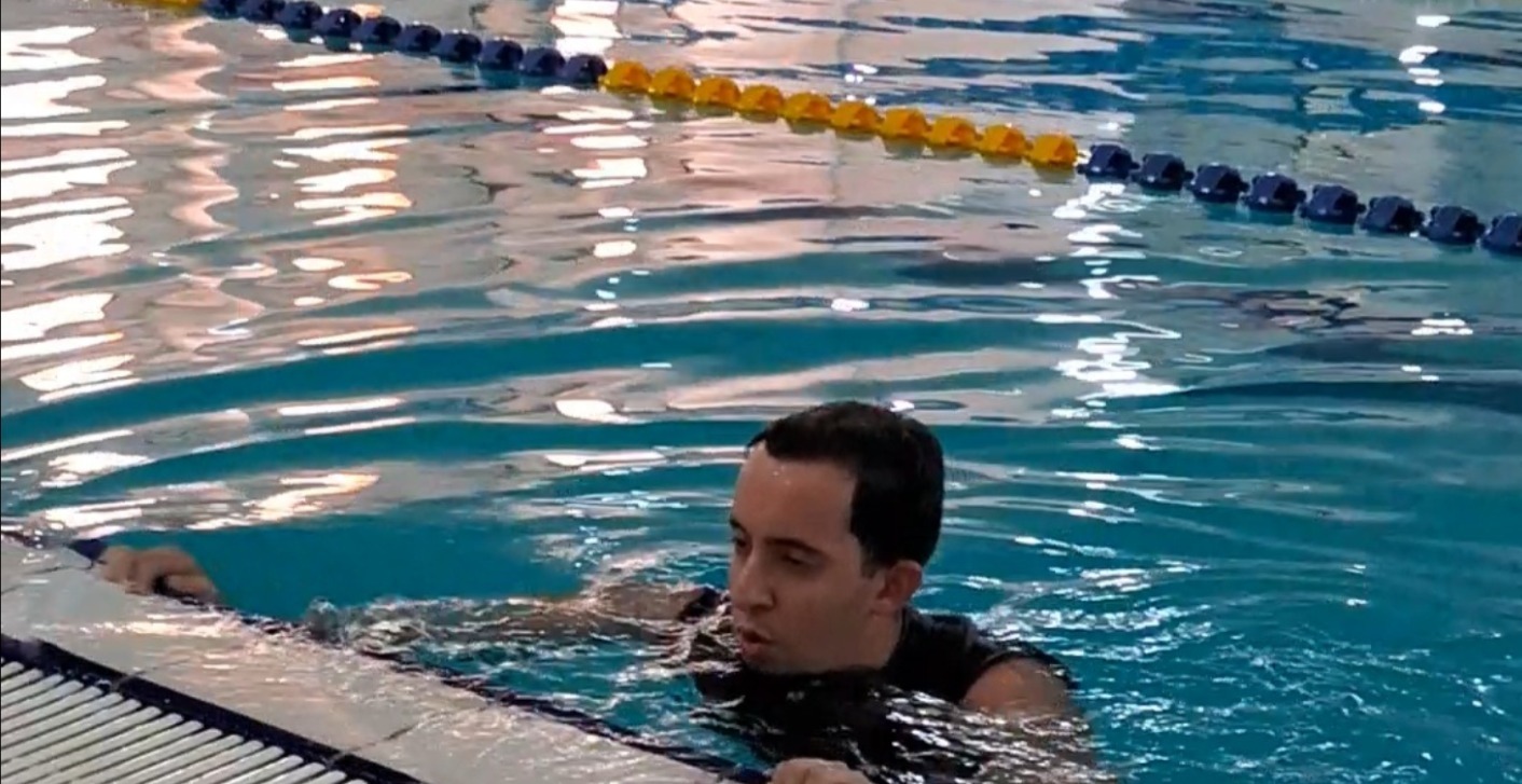 الدخول إلى الماء