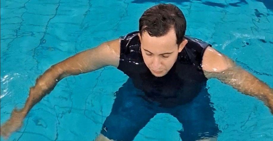 تعلم الوقوف في الماء