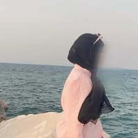Nourhene Nourhene