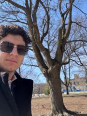 Arsham Mirenayat