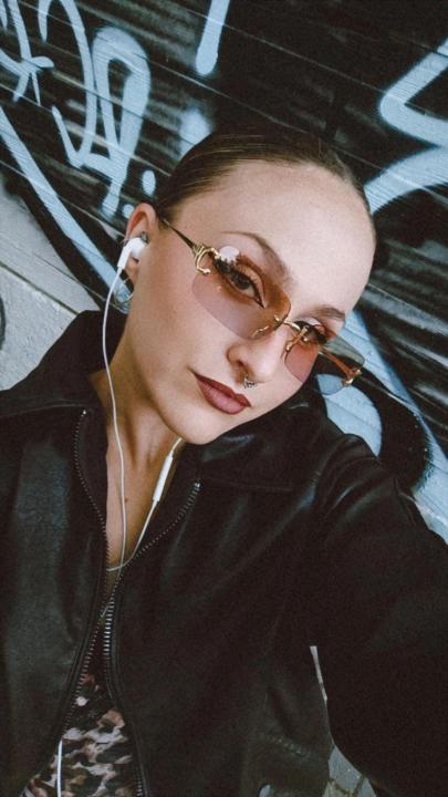 Megan Wragg Ruiz