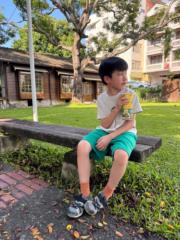 Hsiao Yi wen