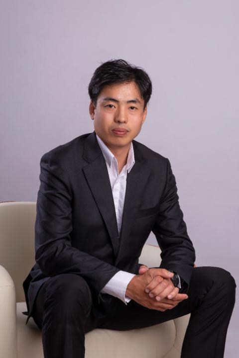 Zumbeekhuu Ongisaikhan