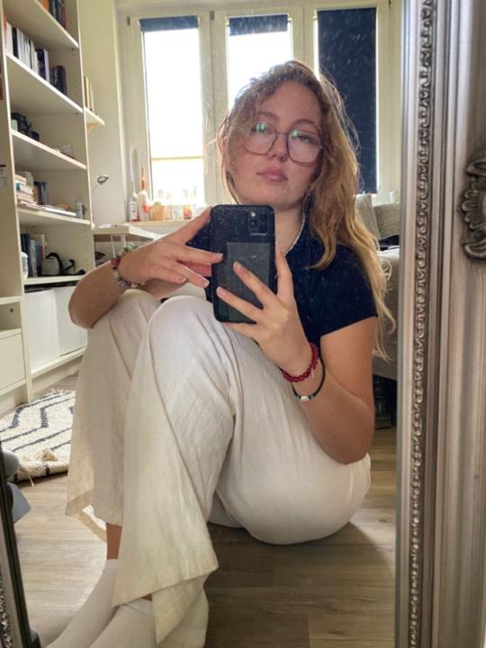 Helena Lucas