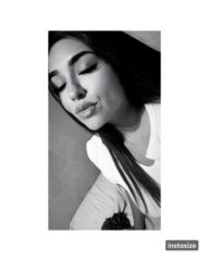 Scarleth Castillo pareja