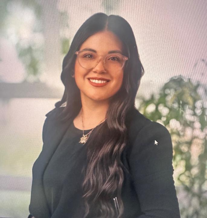 Jasmine Flores