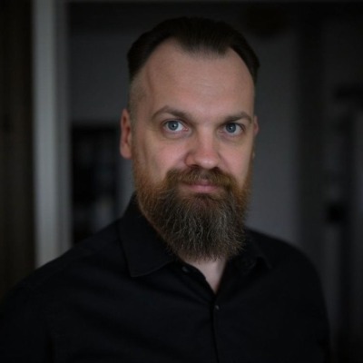 Paul Thomas