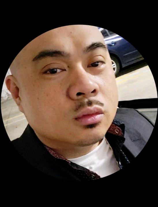Denny Santiago