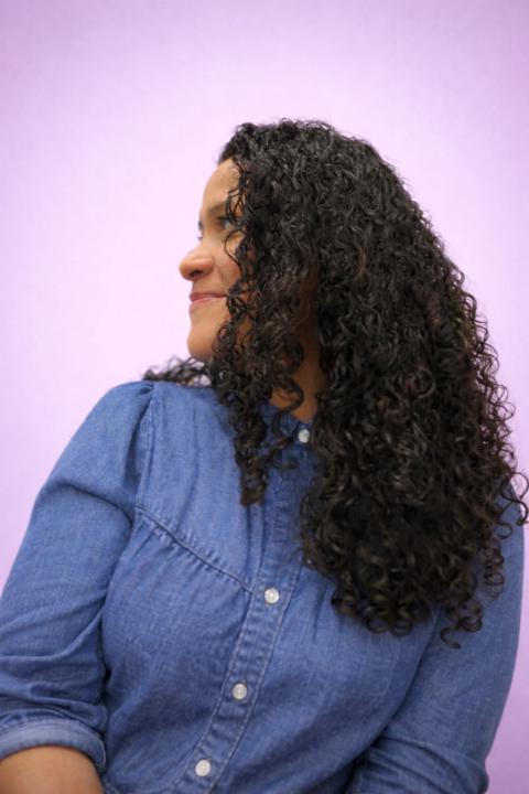 Dee V.