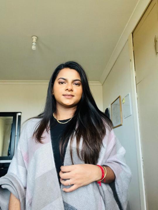 Leesh Abhi