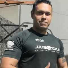 Angelo Aguirre