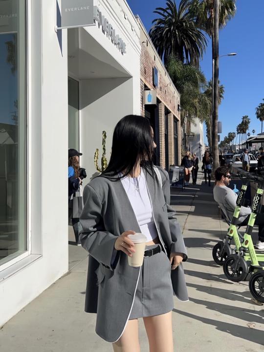 JuliE Ju