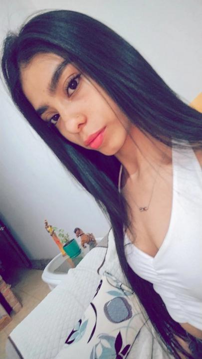 Valeria Linares