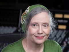 Shira Tomboulian