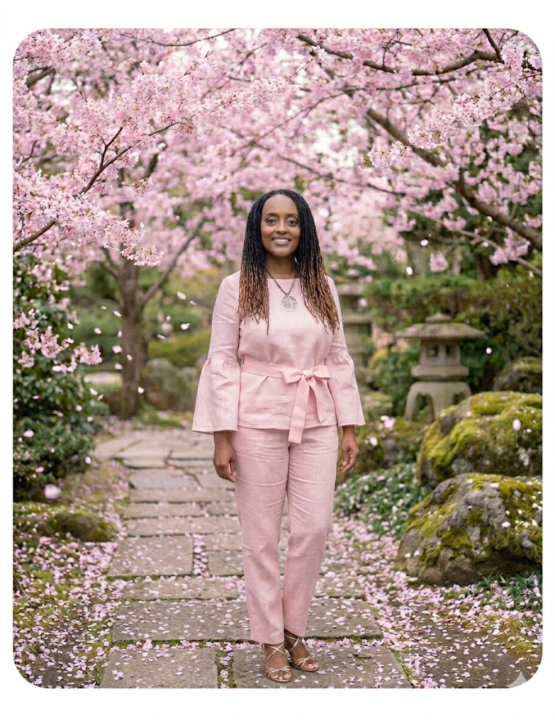 Prompt of the Day 💻✍🏾 | Japanese Cherry Blossom Garden Portrait