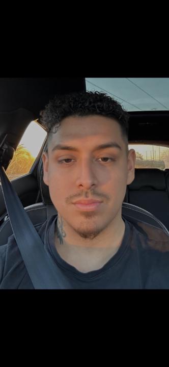 Alexander Claros Valencia