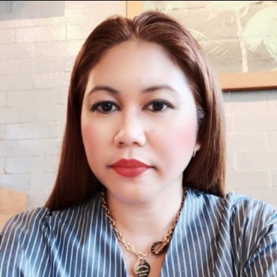 Karen Joy Brodit