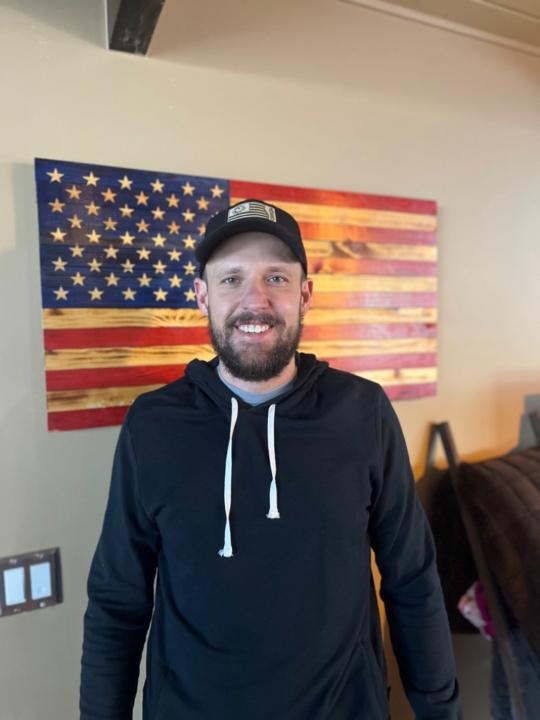 Dustin Lowe