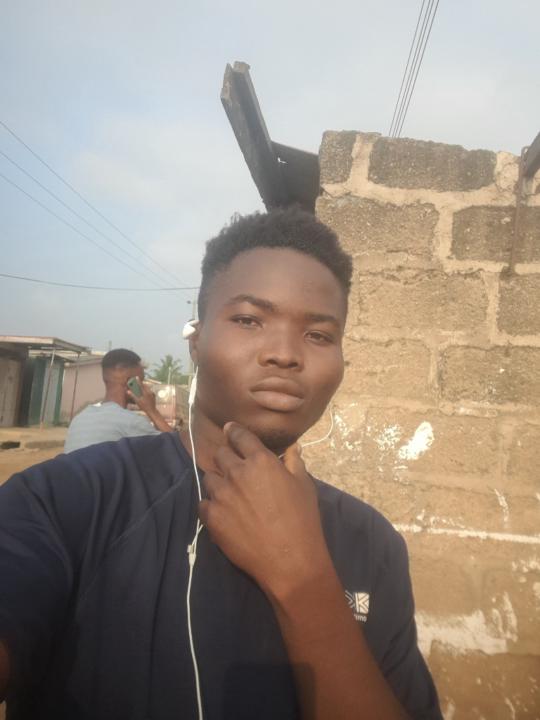 Sylvester kairy Awukutse