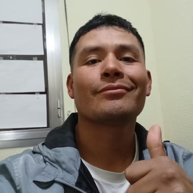 Adriel Flores