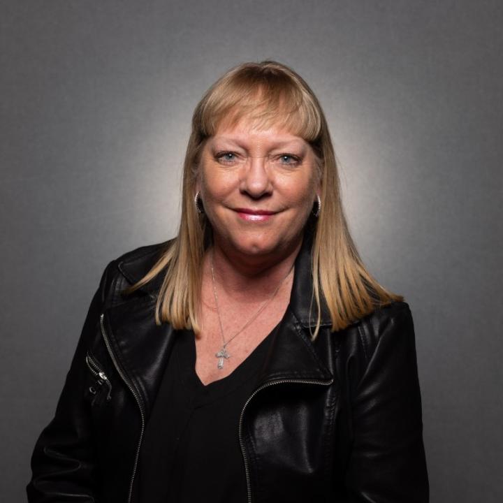 Tracey Hunter