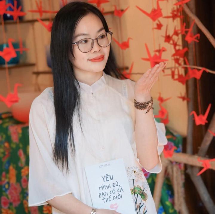 Hoàng Thị Tuyết