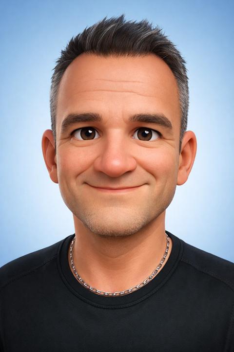 Tamás L.