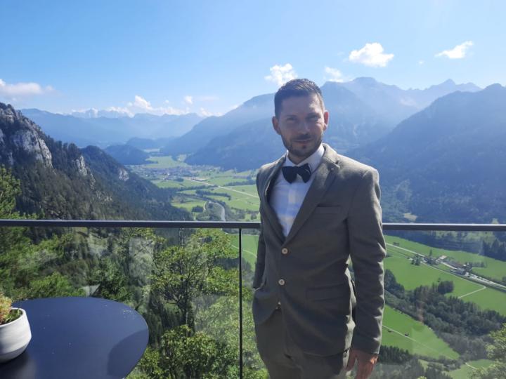 Alexander Singer