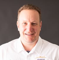 Leland Titus